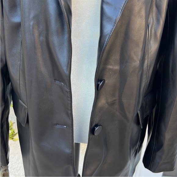 Good American Women's Black Faux Leather Blazer Jacket Size 4 - ( XL ) - Picture 5 of 14